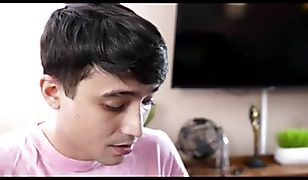 put your eggs inside our basketLNk5PZY