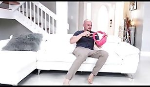 Dude caught jerking off his girlfriend’s busty girlfriendWkhvG