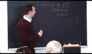 sex wall in the classroomBcjGVb2